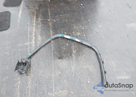 2021 Jeep Grand Cherokee Laredo E 4X2 from USA, damaged, VIN 1C4RJEAG5MC830930